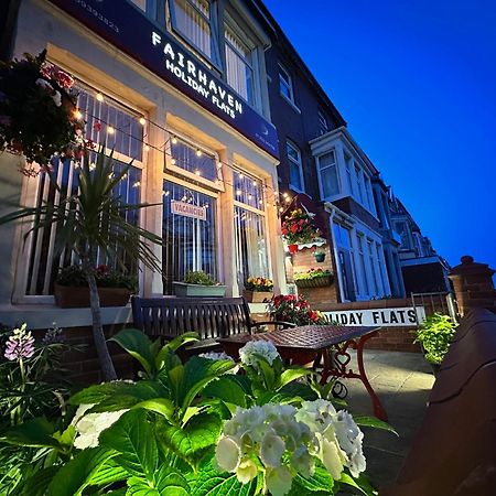 Fairhaven Holiday Flats ブラックプール エクステリア 写真