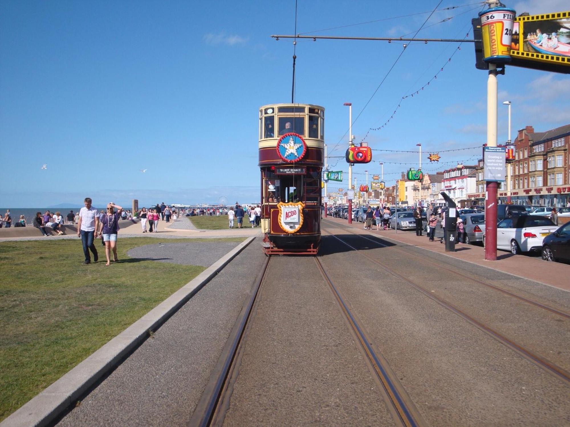 Fairhaven Holiday Flats ブラックプール エクステリア 写真